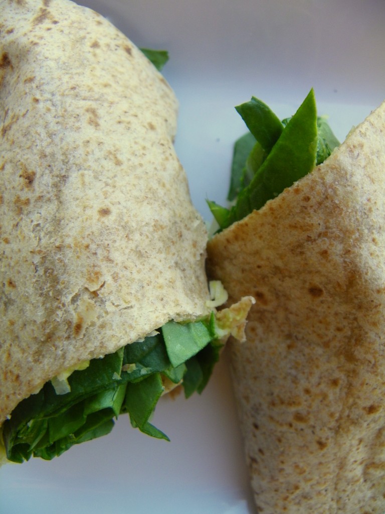 Easy Guacamole Veggie Wrap #15MinuteSuppers