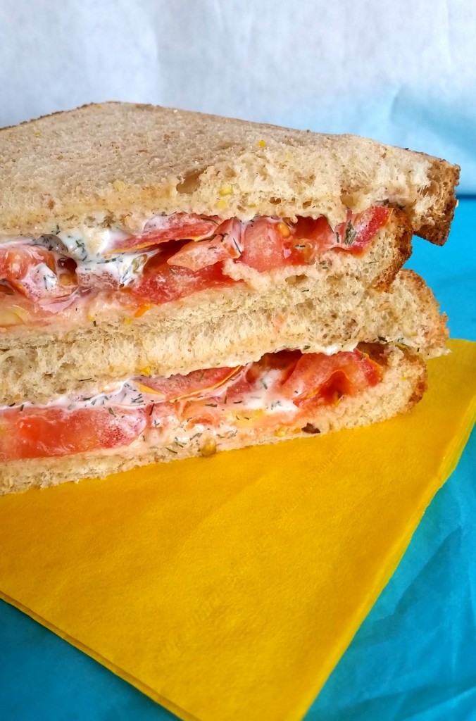 Easy Vegetarian - Tomato Sandwich with Dill Mayo